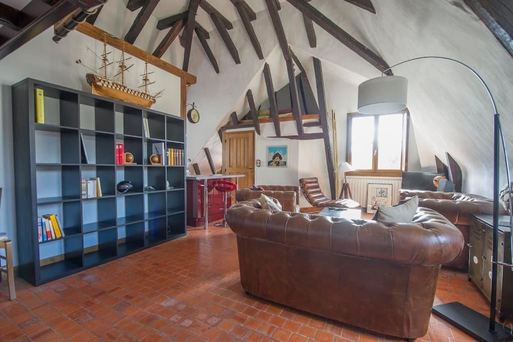 Appartement De Caractere Au Coeur Du Vieux Tours Eksteriør bilde